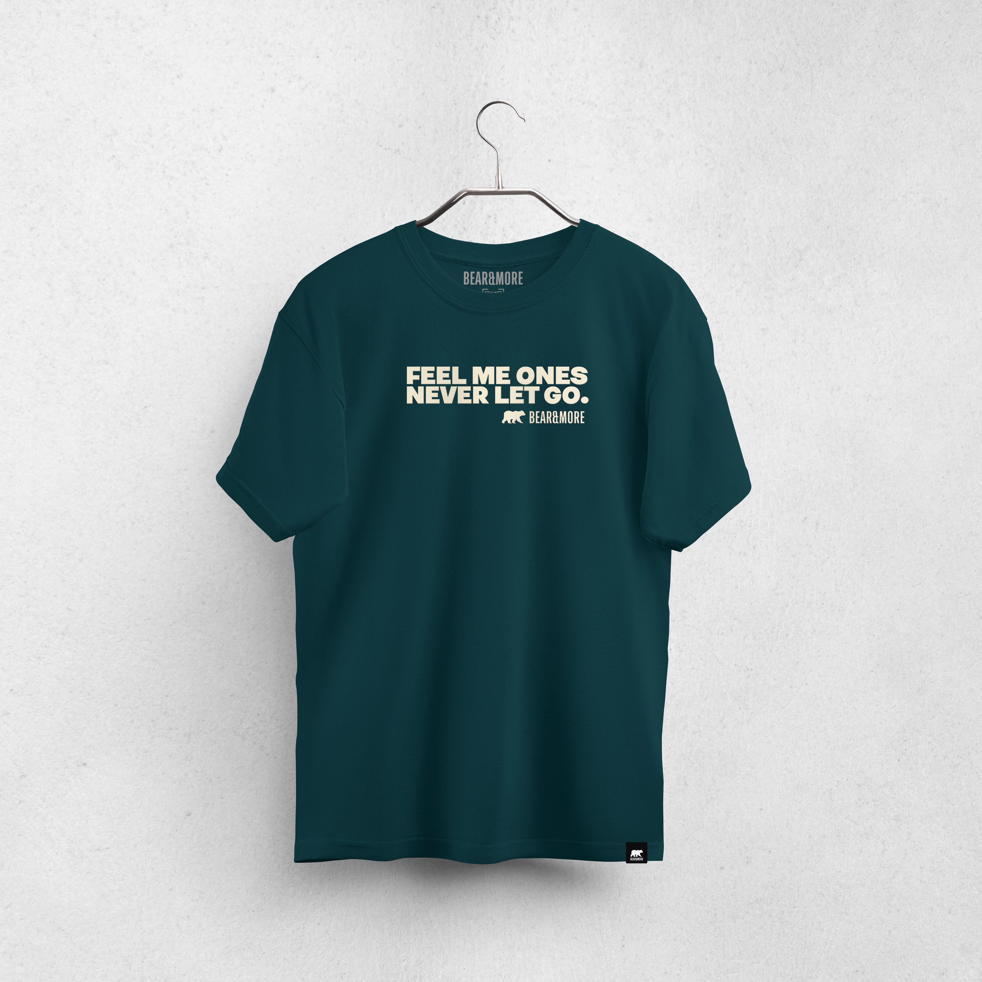 Fell Me Ones Never Let Go. Expression T-Shirt