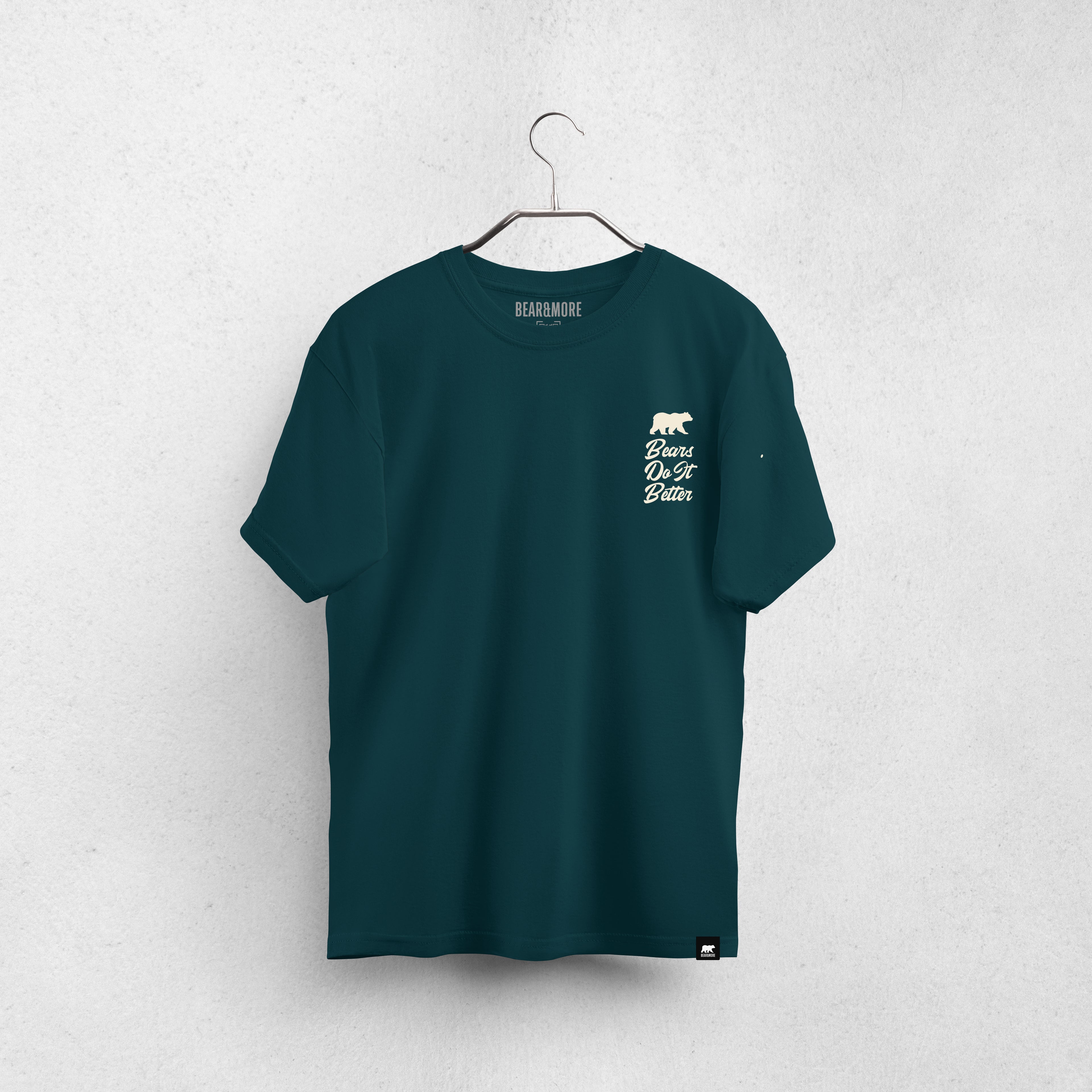 Bears Do It Better. Heartmark Serisi T-Shirt